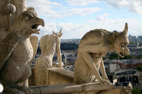 453043-Notre-Dame--Scary-Gargoyles-0.jpg