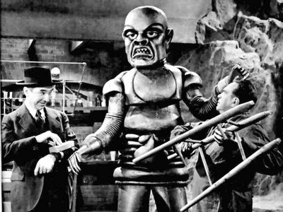 ROBOT_-_PHANTOM_CREEPS_MOVIE_SCIENTIST_USING_WRIST_CONTROL_1939.jpg