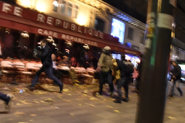 paris-attacks-chaos-nov-13-2015-place-de-la-republique-square.jpg