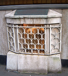 swithin_londonstone3.jpg