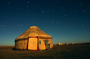 yurt%20bish%202.jpg